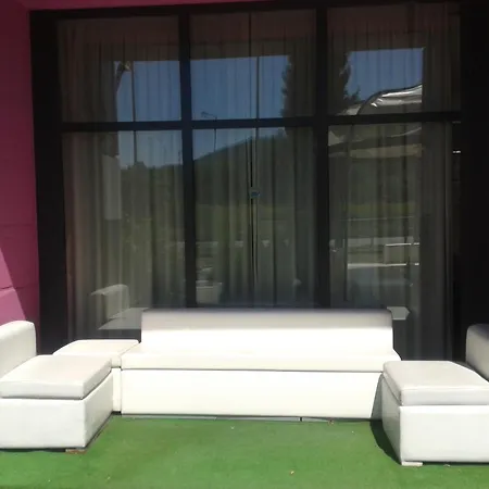 Ninfa 3* 阿维里亚那